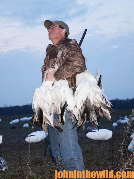Why You Can Hunt Snow Geese in the Mississippi Delta from Now Until Mid-March 3