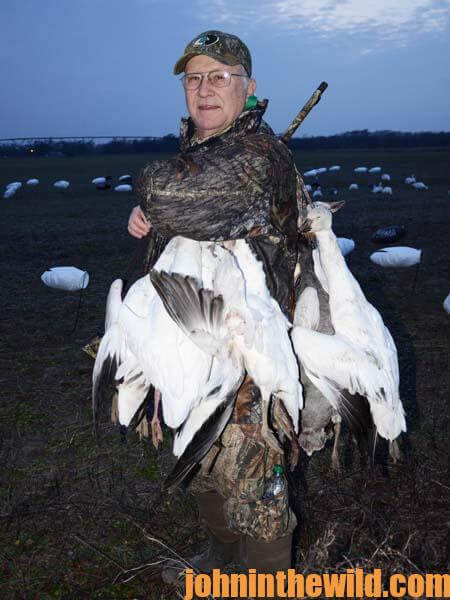 Why You Can Hunt Snow Geese in the Mississippi Delta from Now Until Mid-March 4