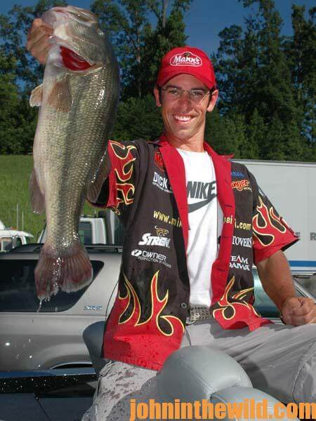 Michael Iaconelli on Catching Northern Wintertime Bass 1