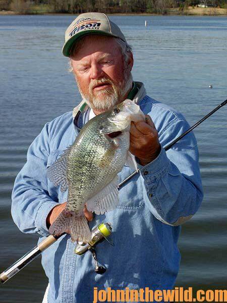 Where to Build Crappie Attractors with Guide Steve McCadams - John In The  WildJohn In The Wild