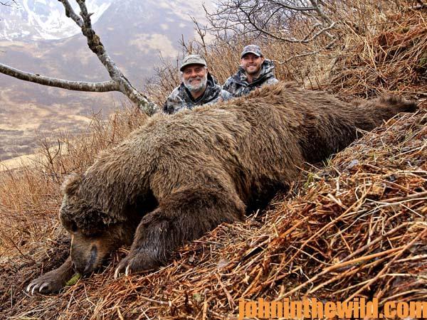 Cole Kramer Tells about Having a Giant Brown Bear at 3 Feet - His Most Exciting Bowhunt Ever 4