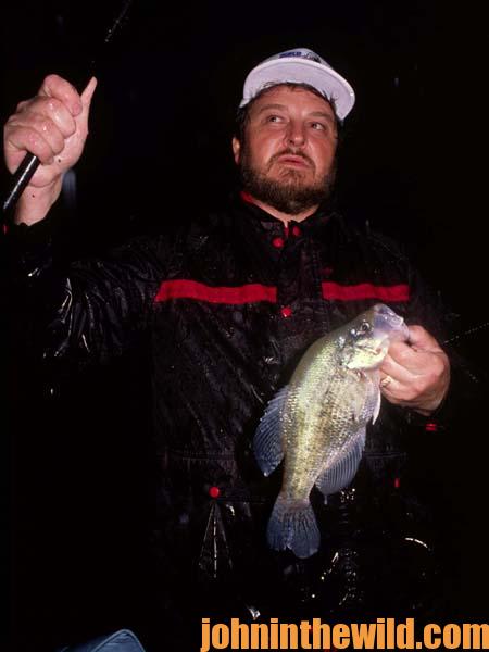 How to Decide on Nighttime Crappie Baits and Equipment 3