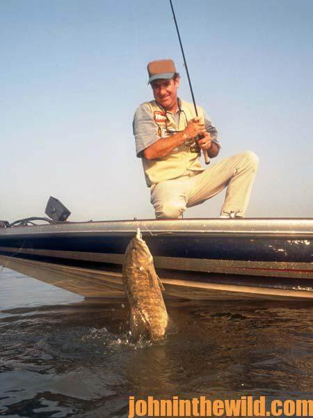 Larry Nixon’s Summertime Bass Strategy - Desert Fishing 2