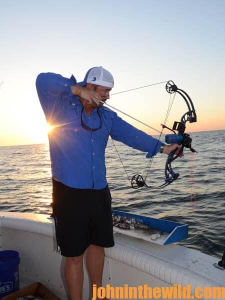 Bowfishing for Jill Zednick's Second World Record - a Black Drum - John In  The WildJohn In The Wild