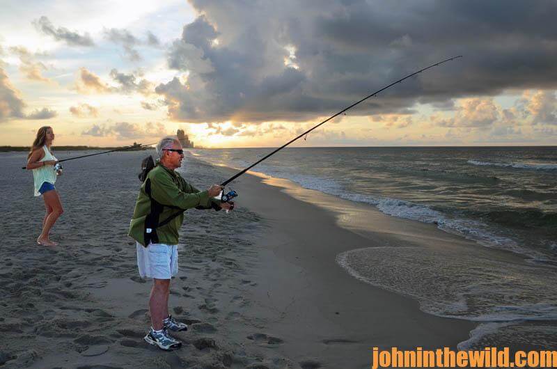 How to Rig for Surf Fishing Anywhere - John In The WildJohn In The
