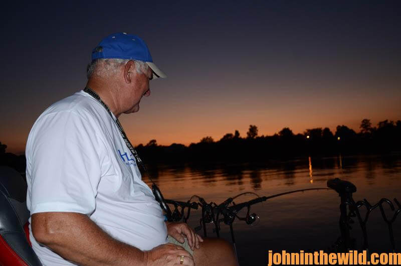 Know the Best Time of Year to Use Lights to Catch Nighttime Crappie - John  In The WildJohn In The Wild