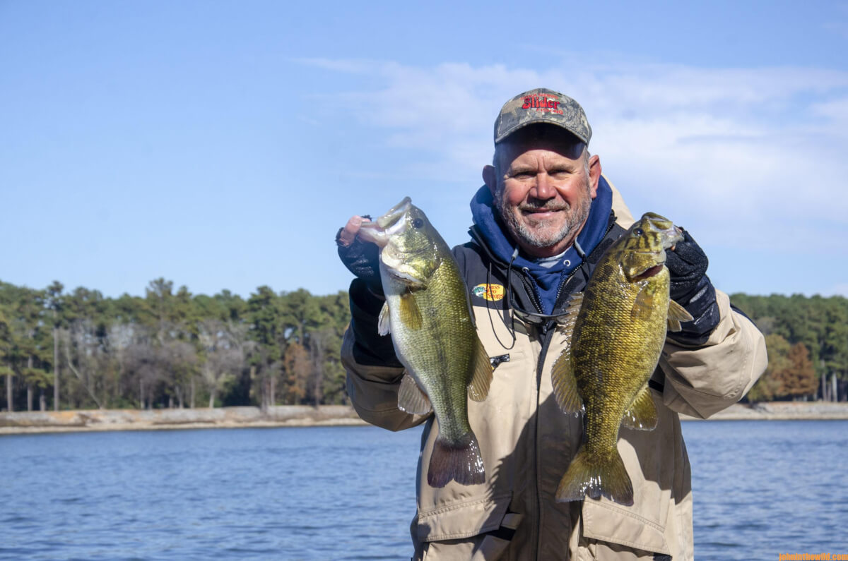 Bass Fishing the Tennessee River's Pickwick Lake in November and December  Day 3: Why You Can Bet on the Bluffs for Pickwick's Fall and Winter Bass -  John In The WildJohn In