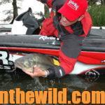 Kevin VanDam’s Secrets to Consistency in Bass Fishing Day 2: Use Search Baits for Bass with Kevin VanDam