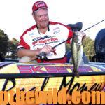 Catching Late Fall Bass with Denny Brauer and Mark Davis Day 4: Catch Bass in November with Mark Davis with Crankbaits and Jigs